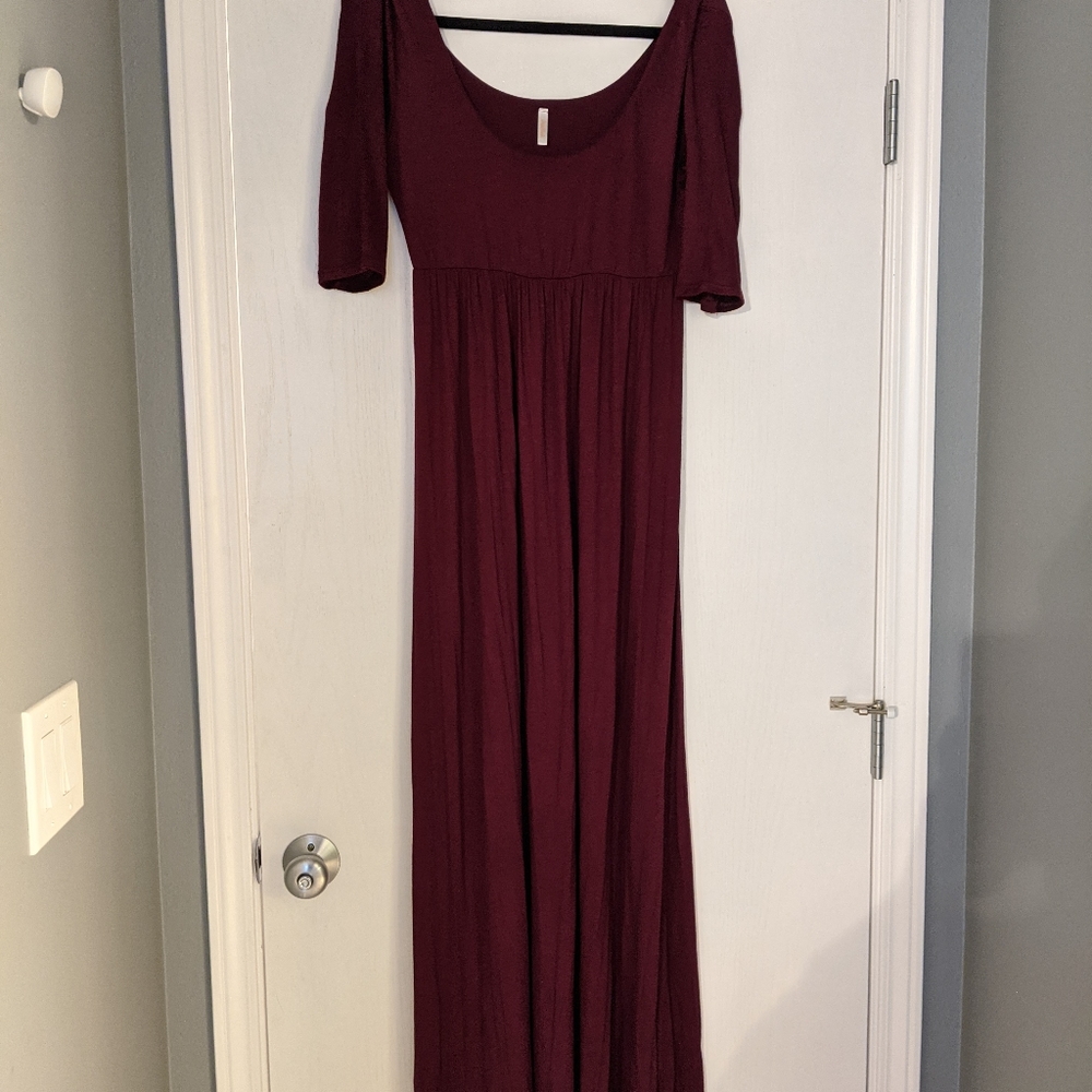 Pinkblush Crimson Maxi Dress with Sleeves L